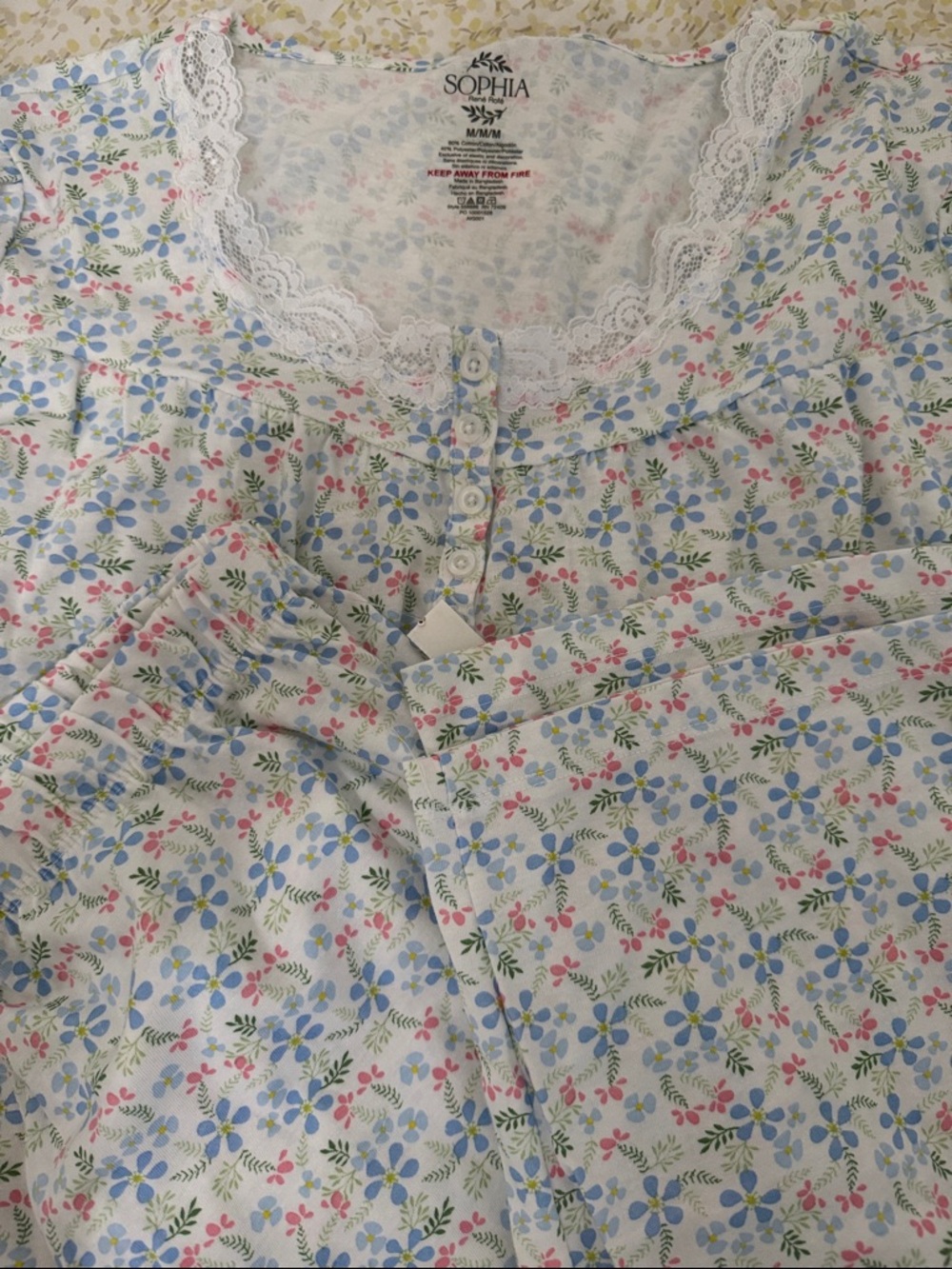 Sophia Women's Floral Lace-Trim Pajama Set in White/Blue/Pink